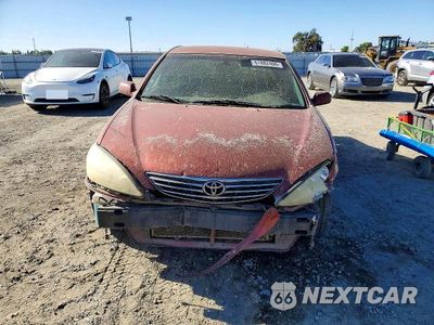 Piąte zdjęcie samochodu w środku: 2006 TOYOTA CAMRY LE VIN:4T1BE30K06U153312 - miniatura