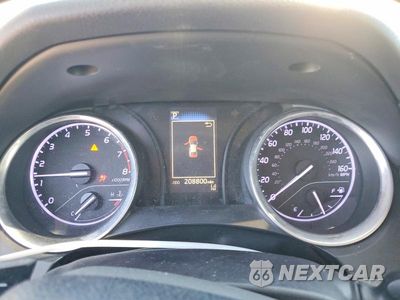 Zdjęcie 9 z 12 samochodu: 2018 TOYOTA CAMRY SE VIN:4T1B11HK9JU104820 - miniatura