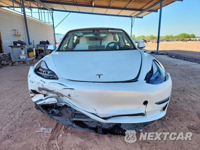 Piąte zdjęcie samochodu w środku: 2023 TESLA MODEL 3 VIN:5YJ3E1EA9PF692650 - miniatura