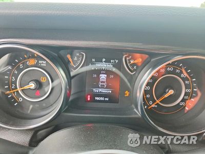 Zdjęcie 9 z 13 samochodu: 2022 JEEP WRANGLER UNLIMITED SPORT VIN:1C4HJXDN7NW276906 - miniatura