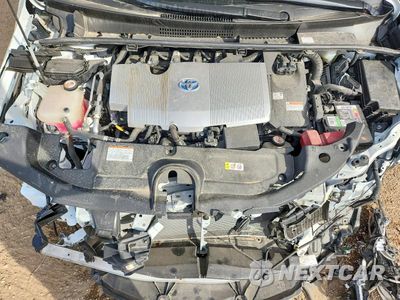 Zdjęcie 11 z 13 samochodu: 2019 TOYOTA PRIUS LE VIN:JTDKARFU8K3094506 - miniatura