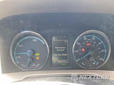 Zdjęcie 9 z 13 samochodu: 2017 TOYOTA RAV4 HYBRID XLE VIN:JTMRJREV7HD153170 - miniatura