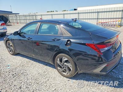 Drugie zdjęcie samochodu z przodu: 2025 HYUNDAI ELANTRA SEL SPORT VIN:KMHLM4DG8SU042486 - miniatura