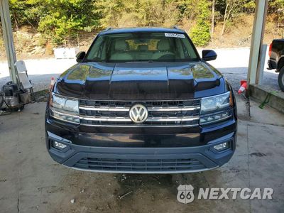 Piąte zdjęcie samochodu w środku: 2019 VOLKSWAGEN ATLAS SE VIN:1V2DR2CA7KC587238 - miniatura