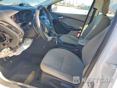 Zdjęcie 7 z 13 samochodu: 2018 FORD FOCUS SE VIN:1FADP3F25JL241937 - miniatura