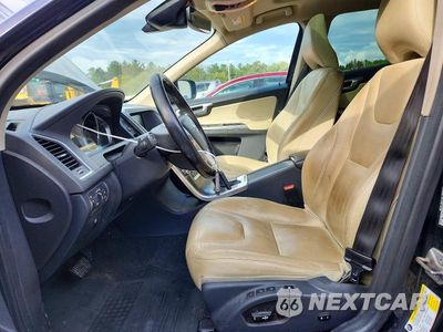 Zdjęcie 7 z 13 samochodu: 2016 VOLVO XC60 T6 PREMIER VIN:YV449MRK5G2899775 - miniatura