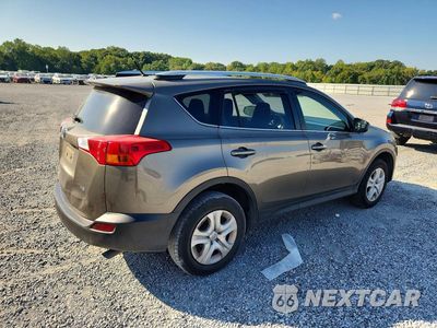 Trzecie zdjęcie samochodu z tyłu: 2015 TOYOTA RAV4 LE VIN:JTMZFREV2FD057638 - miniatura