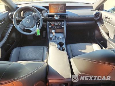 Zdjęcie 8 z 13 samochodu: 2025 LEXUS IS 300 BASE VIN:JTHDA1D29S5135644 - miniatura