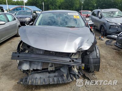 Piąte zdjęcie samochodu w środku: 2017 NISSAN SENTRA S VIN:3N1AB7AP1HY278820 - miniatura