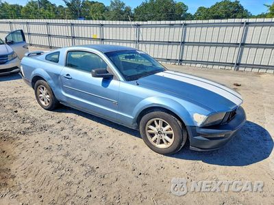 Czwarte zdjęcie samochodu z boku: 2006 FORD MUSTANG VIN:1ZVFT80N965200444 - miniatura