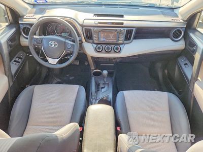 Zdjęcie 8 z 13 samochodu: 2015 TOYOTA RAV4 LE VIN:2T3BFREV1FW381071 - miniatura