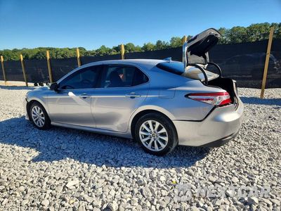 Drugie zdjęcie samochodu z przodu: 2019 TOYOTA CAMRY LE VIN:4T1B11HK2KU713023 - miniatura