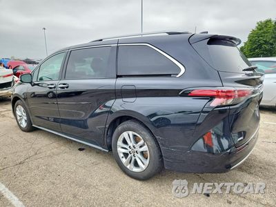 Drugie zdjęcie samochodu z przodu: 2024 TOYOTA SIENNA LIMITED 7-PASSENGER VIN:5TDZSKFCXRS150416 - miniatura