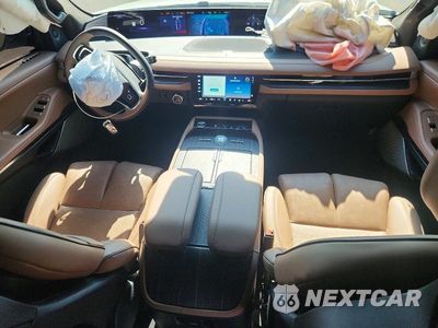Zdjęcie 8 z 14 samochodu: 2027 LINCOLN NAVIGATOR BLACK LABEL VIN:5LMJJ3TG1VEL00550 - miniatura