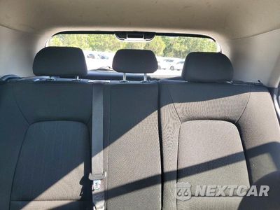 Zdjęcie 10 z 13 samochodu: 2021 HYUNDAI VENUE SE VIN:KMHRB8A35MU065610 - miniatura