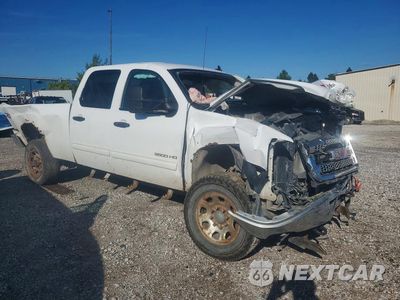 Czwarte zdjęcie samochodu z boku: 2014 GMC SIERRA K3500 SLE VIN:1GT423E88EF164385 - miniatura