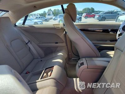 Zdjęcie 10 z 13 samochodu: 2012 MERCEDES-BENZ E 350 VIN:WDDKJ5KB5CF160139 - miniatura