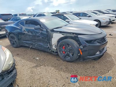 Czwarte zdjęcie samochodu z boku: 2021 CHEVROLET CAMARO LT VIN:1G1FD1RS9M0114375 - miniatura