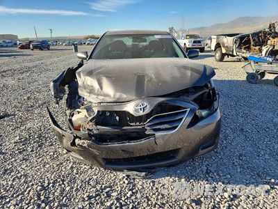 Piąte zdjęcie samochodu w środku: 2011 TOYOTA CAMRY LE VIN:4T1BF3EK2BU129917 - miniatura