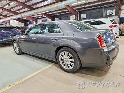 Drugie zdjęcie samochodu z przodu: 2014 CHRYSLER 300C VIN:2C3CCAKG2EH120541 - miniatura