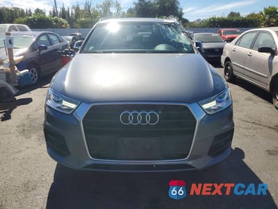 Piąte zdjęcie samochodu w środku: 2016 AUDI Q3 PREMIUM PLUS VIN:WA1BFCFS7GR013670 - miniatura