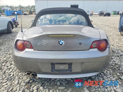Zdjęcie 6 z 12 samochodu: 2003 BMW Z4 2.5 VIN:4USBT33403LR65602 - miniatura