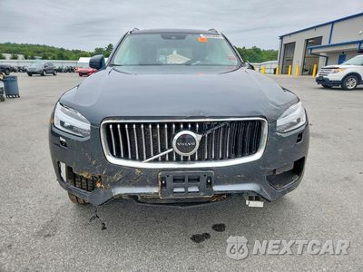 Piąte zdjęcie samochodu w środku: 2022 VOLVO XC90 T6 MOMENTUM VIN:YV4A22PK3N1868381 - miniatura