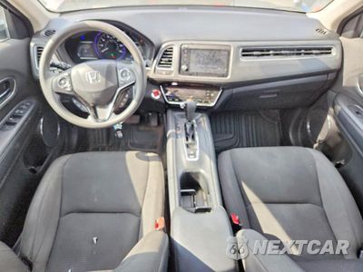 Zdjęcie 8 z 13 samochodu: 2021 HONDA HR-V EX VIN:3CZRU6H5XMM756592 - miniatura