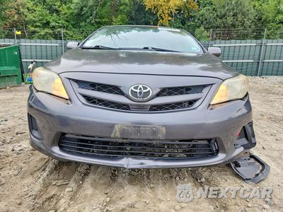 Piąte zdjęcie samochodu w środku: 2011 TOYOTA COROLLA LE VIN:JTDBU4EE0B9141853 - miniatura