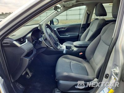 Zdjęcie 7 z 12 samochodu: 2019 TOYOTA RAV4 XLE VIN:2T3P1RFV5KW034372 - miniatura