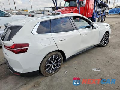 Trzecie zdjęcie samochodu z tyłu: 2026 BMW X3 30 XDRIVE VIN:5UX53GP04T9241490 - miniatura