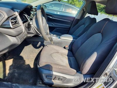 Zdjęcie 7 z 12 samochodu: 2019 TOYOTA CAMRY LE VIN:4T1B11HK0KU756680 - miniatura