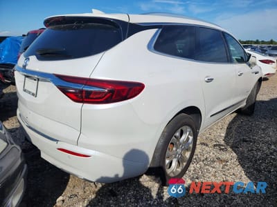 Trzecie zdjęcie samochodu z tyłu: 2020 BUICK ENCLAVE AVENIR VIN:5GAEVCKW5LJ140121 - miniatura
