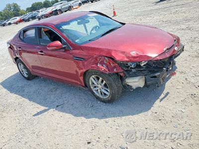 Czwarte zdjęcie samochodu z boku: 2013 KIA OPTIMA LX VIN:5XXGM4A71DG119153 - miniatura