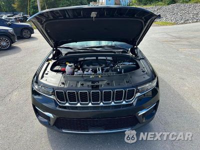 Zdjęcie 6 z 10 samochodu: 2023 JEEP GRAND CHEROKEE LIMITED 4XE VIN:1C4RJYB66P8786449 - miniatura
