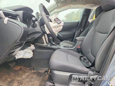 Zdjęcie 7 z 12 samochodu: 2024 TOYOTA COROLLA CROSS LE VIN:7MUBAABG5RV089098 - miniatura