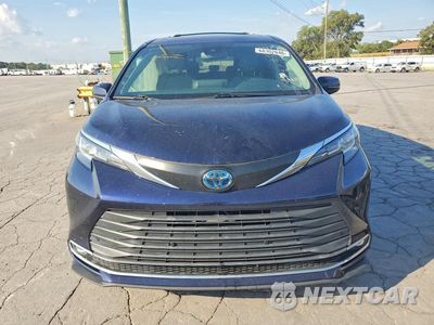 Piąte zdjęcie samochodu w środku: 2022 TOYOTA SIENNA XLE VIN:5TDYRKECXNS086767 - miniatura