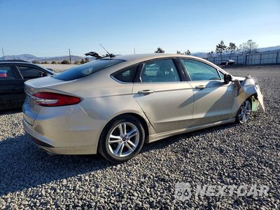 Trzecie zdjęcie samochodu z tyłu: 2018 FORD FUSION SE VIN:3FA6P0HD5JR233120 - miniatura