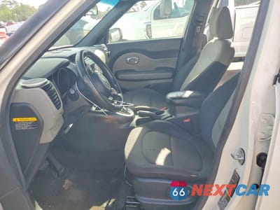 Zdjęcie 7 z 12 samochodu: 2015 KIA SOUL BASE VIN:KNDJN2A27F7206689 - miniatura