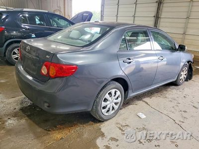 Trzecie zdjęcie samochodu z tyłu: 2010 TOYOTA COROLLA LE VIN:1NXBU4EE0AZ347049 - miniatura