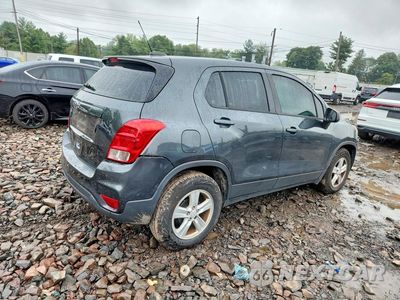 Trzecie zdjęcie samochodu z tyłu: 2019 CHEVROLET TRAX LS VIN:3GNCJKSB8KL334908 - miniatura