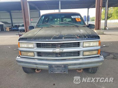 Piąte zdjęcie samochodu w środku: 1997 CHEVROLET TAHOE K1500 VIN:1GNEK13RXVJ390081 - miniatura