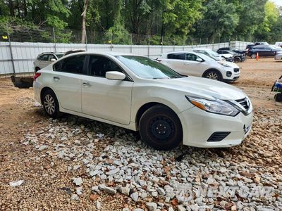 Czwarte zdjęcie samochodu z boku: 2017 NISSAN ALTIMA 2.5 S VIN:1N4AL3AP6HN355395 - miniatura