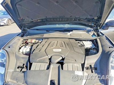 Zdjęcie 12 z 14 samochodu: 2021 PORSCHE CAYENNE COUPE VIN:WP1BA2AYXMDA42873 - miniatura