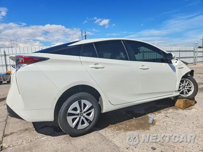 Trzecie zdjęcie samochodu z tyłu: 2018 TOYOTA PRIUS FOUR VIN:JTDKARFU7J3546671 - miniatura