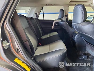 Zdjęcie 11 z 13 samochodu: 2016 TOYOTA 4RUNNER SR5 PREMIUM VIN:JTEBU5JR0G5390078 - miniatura