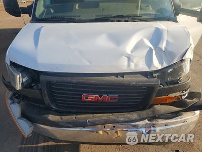 Zdjęcie 12 z 13 samochodu: 2022 GMC SAVANA CUTAWAY G3500 BOX TRUCK VIN:1GD07SF76N1172221 - miniatura