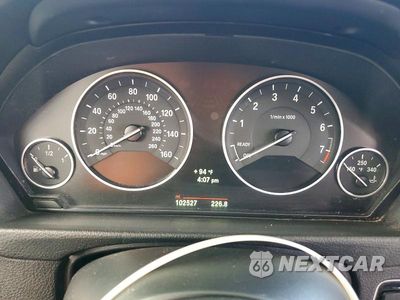 Zdjęcie 9 z 12 samochodu: 2014 BMW 320 I VIN:WBA3B1G5XENS81195 - miniatura