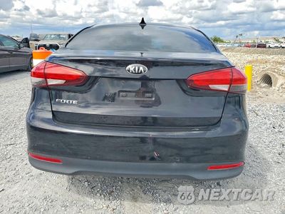 Zdjęcie 6 z 13 samochodu: 2018 KIA FORTE LX VIN:3KPFK4A76JE240573 - miniatura