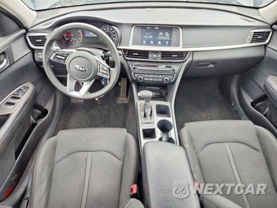 Zdjęcie 8 z 12 samochodu: 2019 KIA OPTIMA LX VIN:5XXGT4L33KG308896 - miniatura